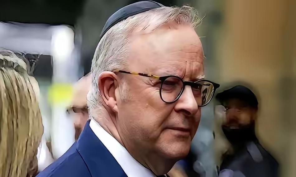 昨天刚发文，今天就生效。谁敢多卖一块进口牛肉，直接加税55%！国家终于出手了。