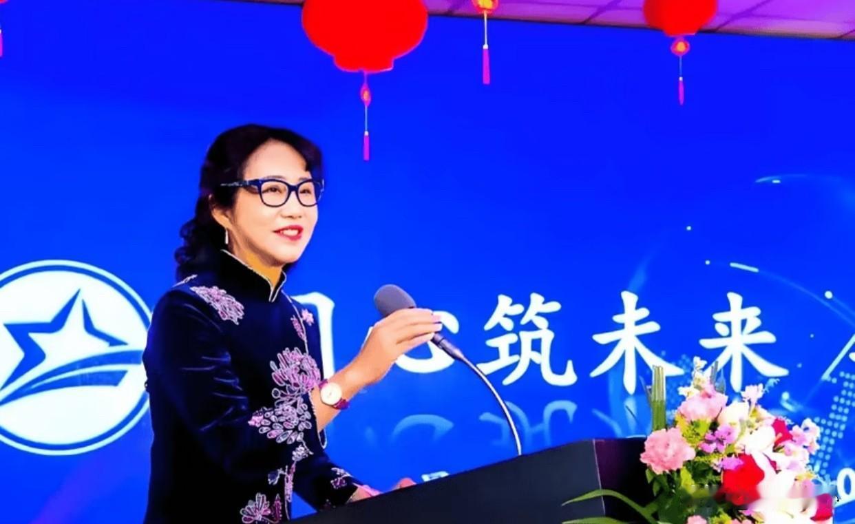 记者：很同情你们的遭遇！同学们：不能让无良企业为所欲为记者：他们可是常州最佳