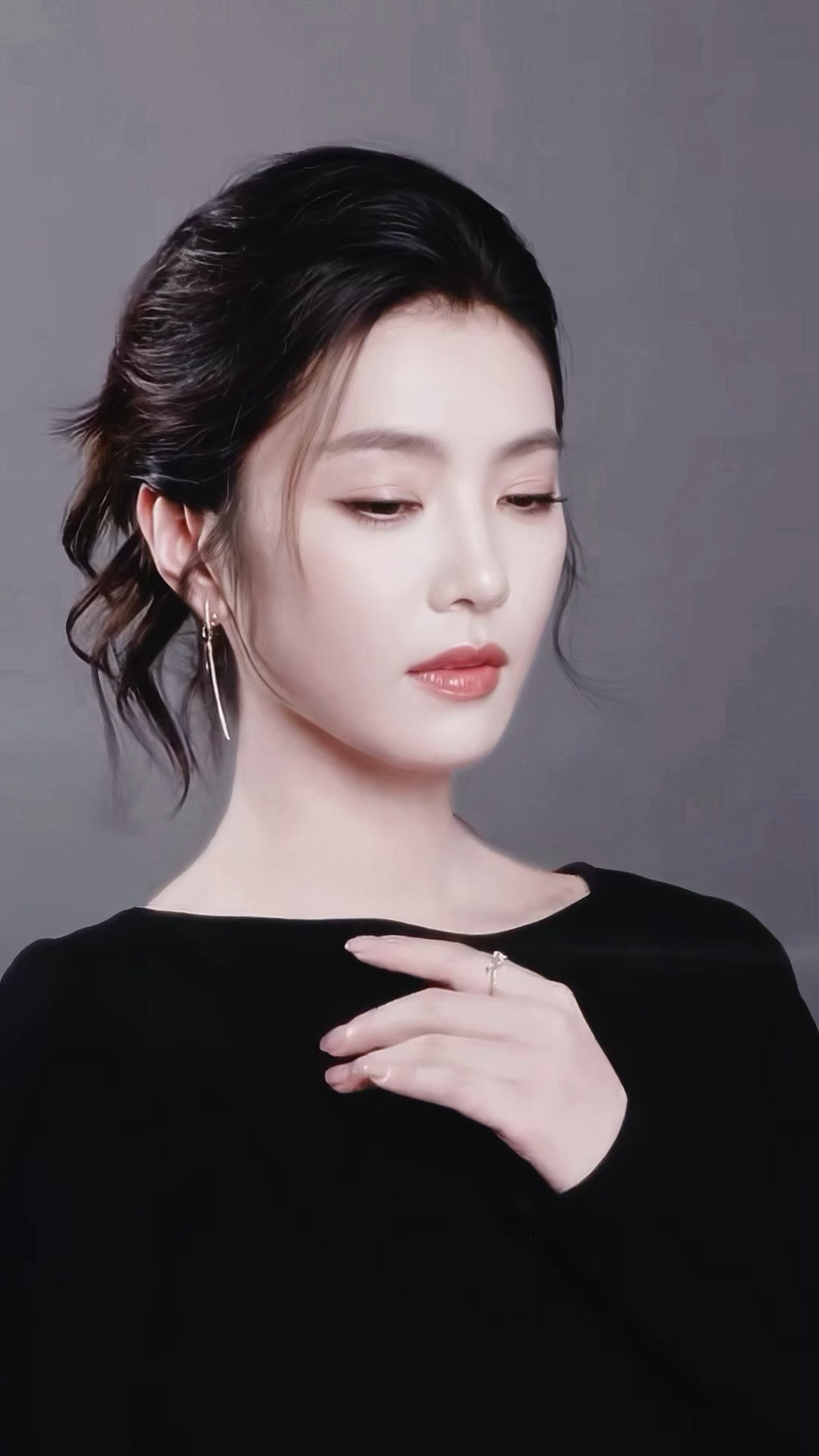 真的好爱芭莎的这套造型哇塞！是漂亮霄霄……李云霄