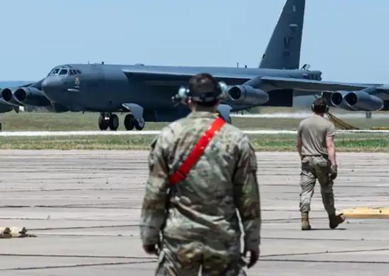 欧洲突然冒出一匹“反美黑马”，西班牙直接硬刚到底，干出了一件让全网拍手叫好的大事