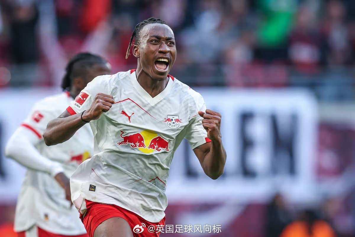 【欧洲豪门都盯着他】罗马诺消息：本赛季，曼联曾经多次派出球探，现场考察莱比锡RB