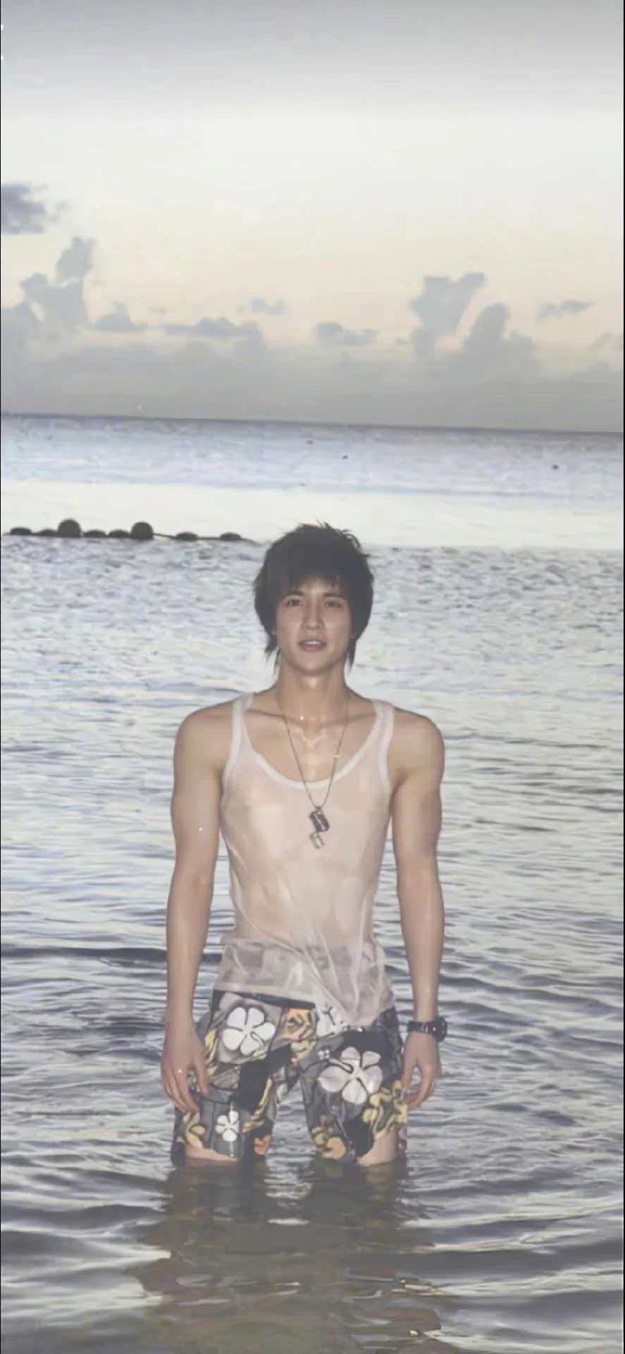 年轻的薛，明明那么有颜非要靠才华