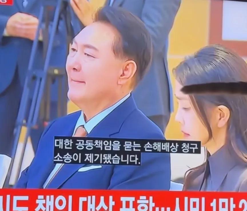 尹锡悦夫妇被韩国民众集体起诉，这次可是有12000多名民众起诉他们，起诉这两人在