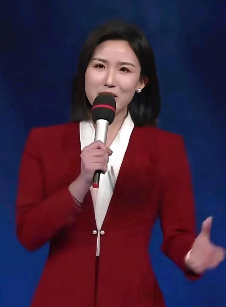 在主持界，新人辈出，但真正能让人眼前一亮的却并不多。你相信一个刚入学不久的研究生