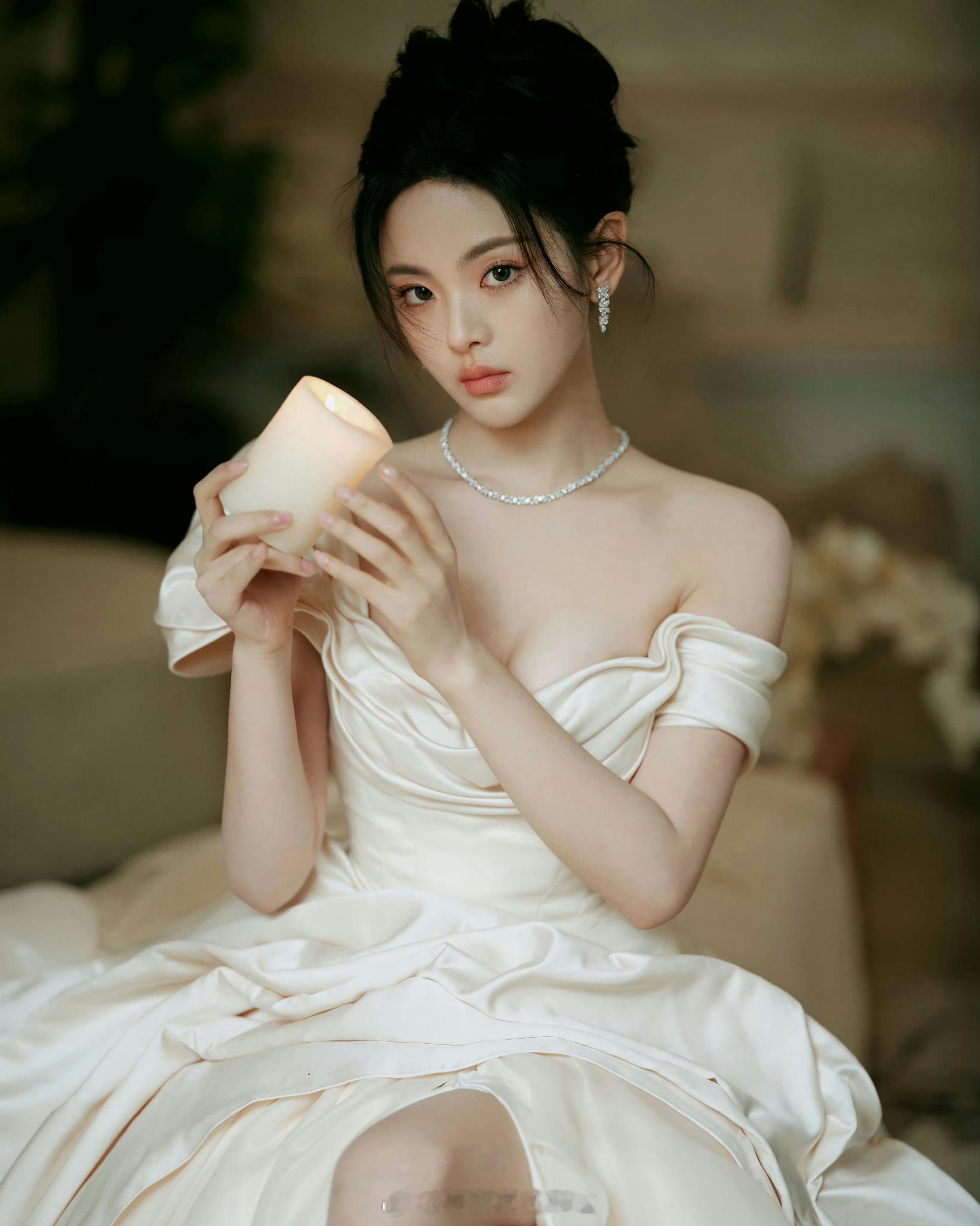 杨超越青春无敌美美的​​​