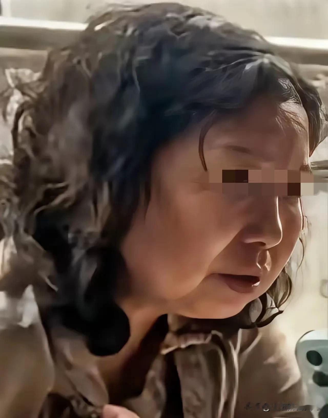 当一个人被质疑的时候，他最渴望的莫过于证明自己的清白。大娘试图用谎言和掩饰来为自
