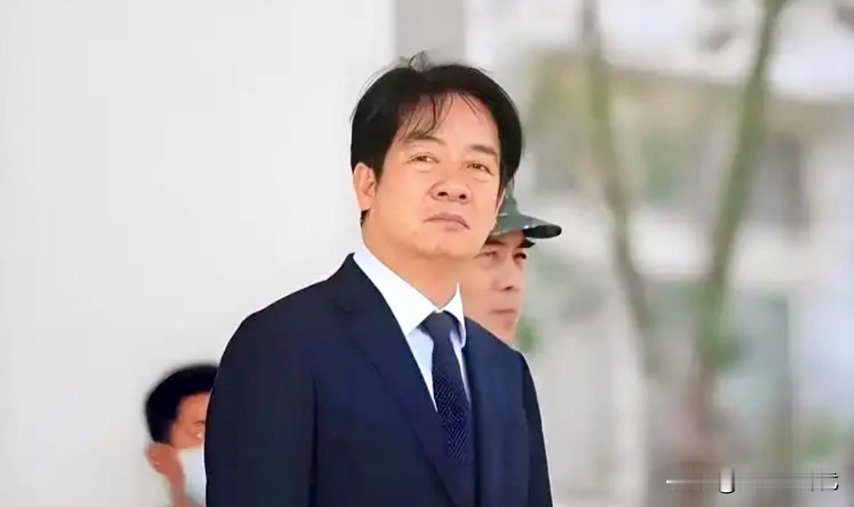 就在刚刚，台“民进党”突然宣布，1月18日，台湾地区执政的民进党称，