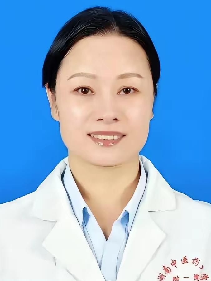 查不完，根本查不完。4月22日举报人陈女士透底，医院内部已通报，叶新萍相关事项