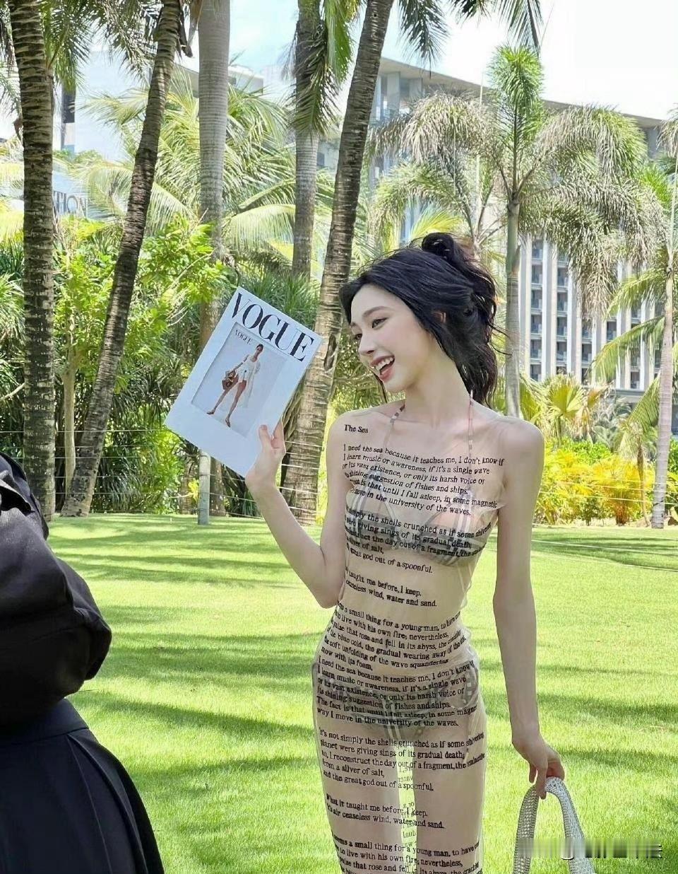 胡彦斌的眼光还是一如既往的差，他的新女友易梦玲，脸的辨识度太低，根本记不住她的脸