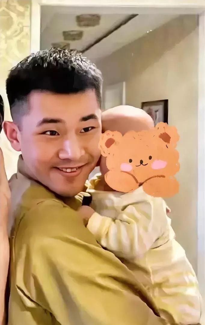 给我爸看了一眼这个男的照片，我爸立马说这个男的长了一副凶脸，说人肯定不行，非常非