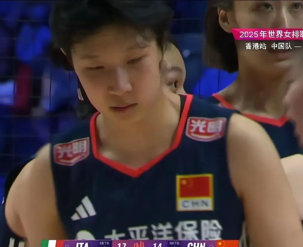 赵勇就是赵勇！不比任何人！老有人拿他私蔡斌比，有说强的，有说差的。但他肯定不