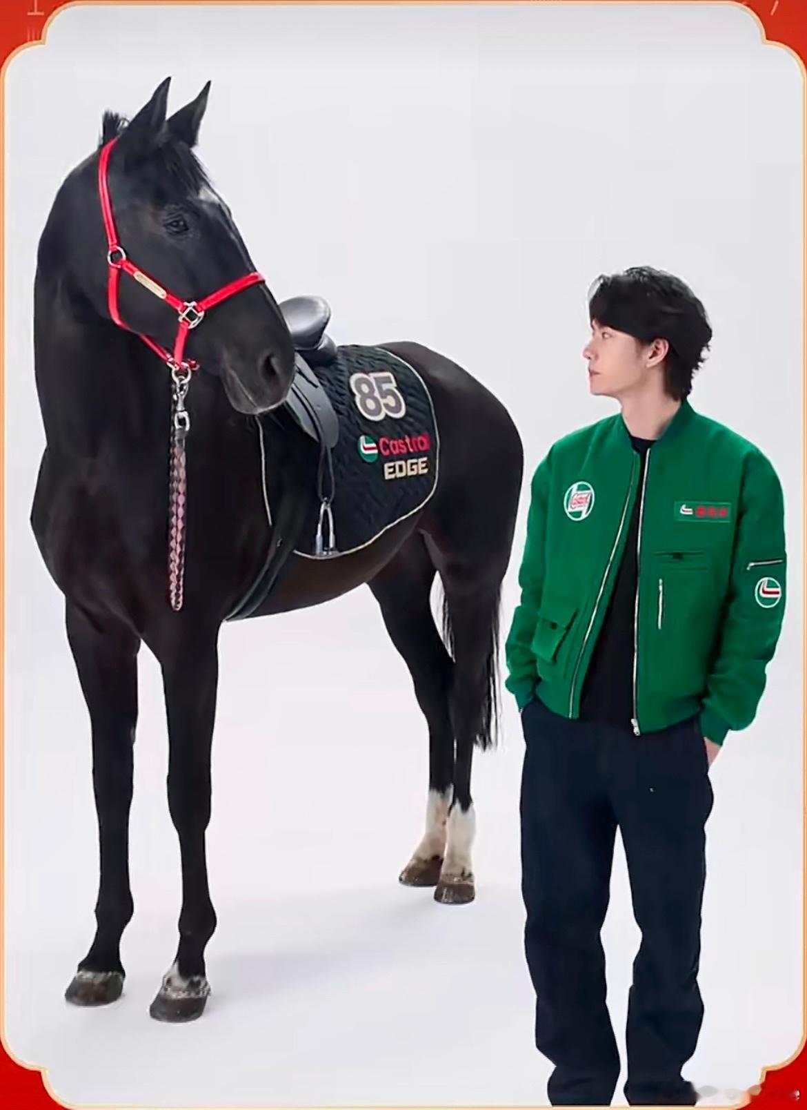 王一博春晚舞台未播先燃岂止是燃，更是标杆。一回内娱变身王亿博，词条轻松破亿，活人