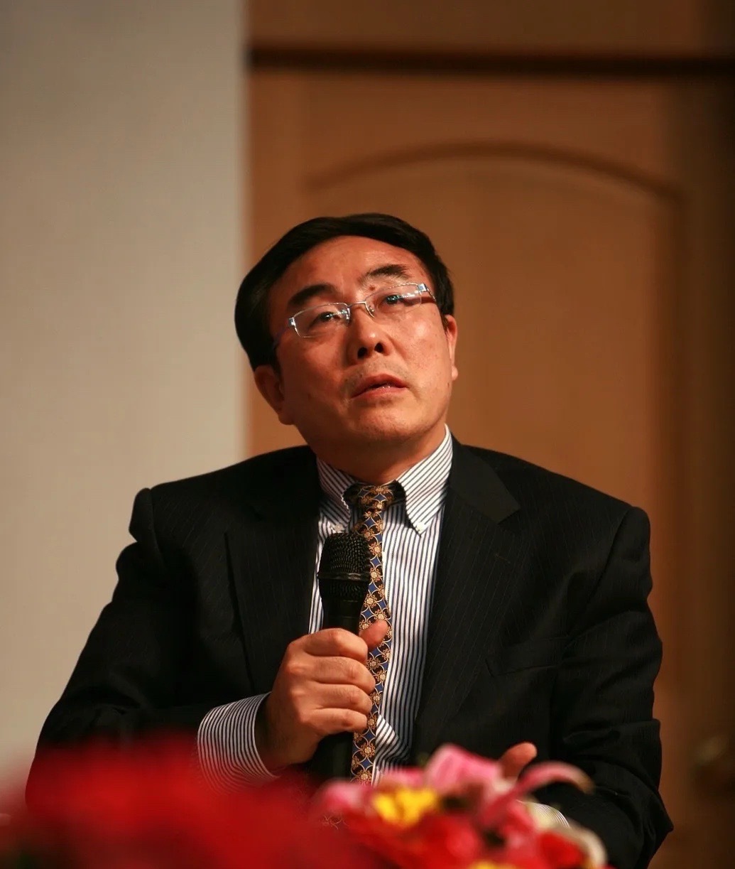 刘纪鹏教授:我长期满仓，人家都叫我“刘满仓”