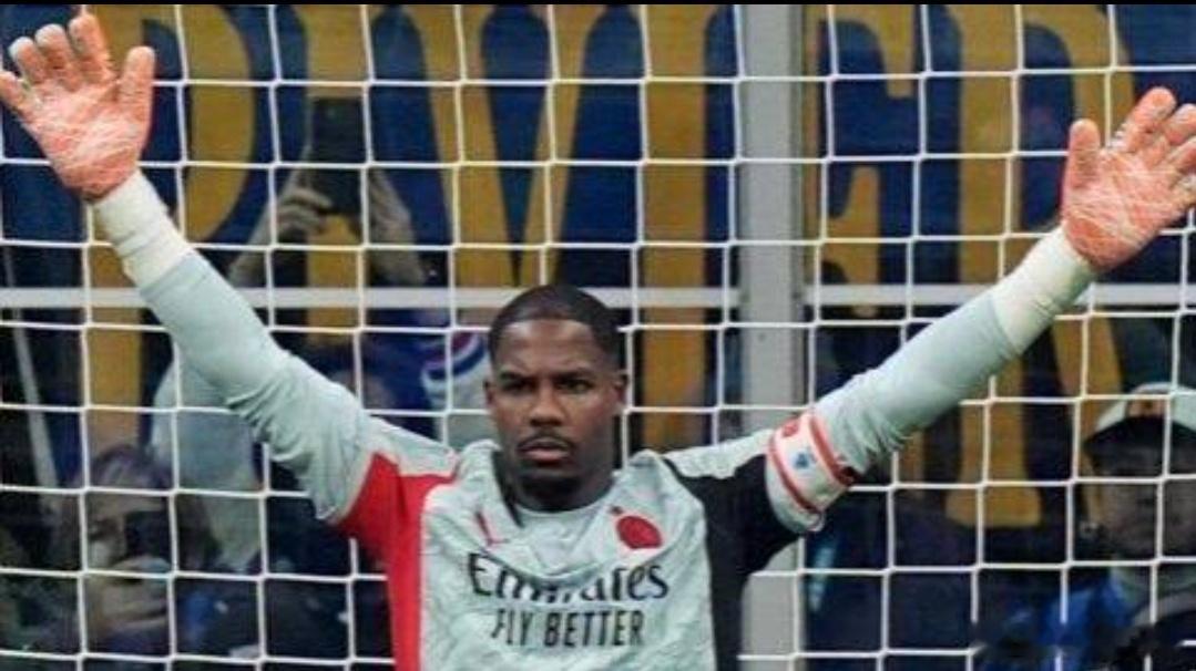 米体：AC米兰首选与迈尼昂续约，两法甲球员是其备选据《米兰体育报》报道，AC米兰