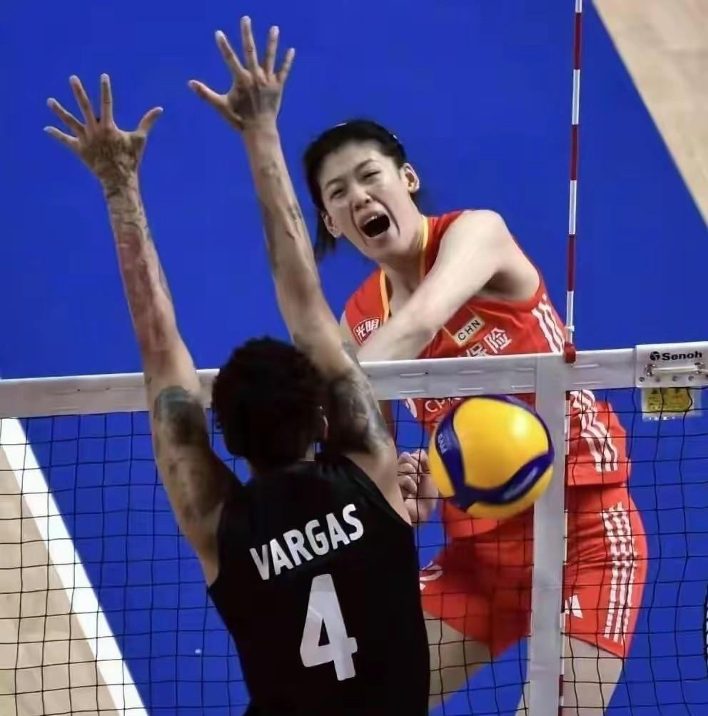 这回大家可以把心放肚子里了，女排世联赛香港站全程直播！香港电视台买了2025世