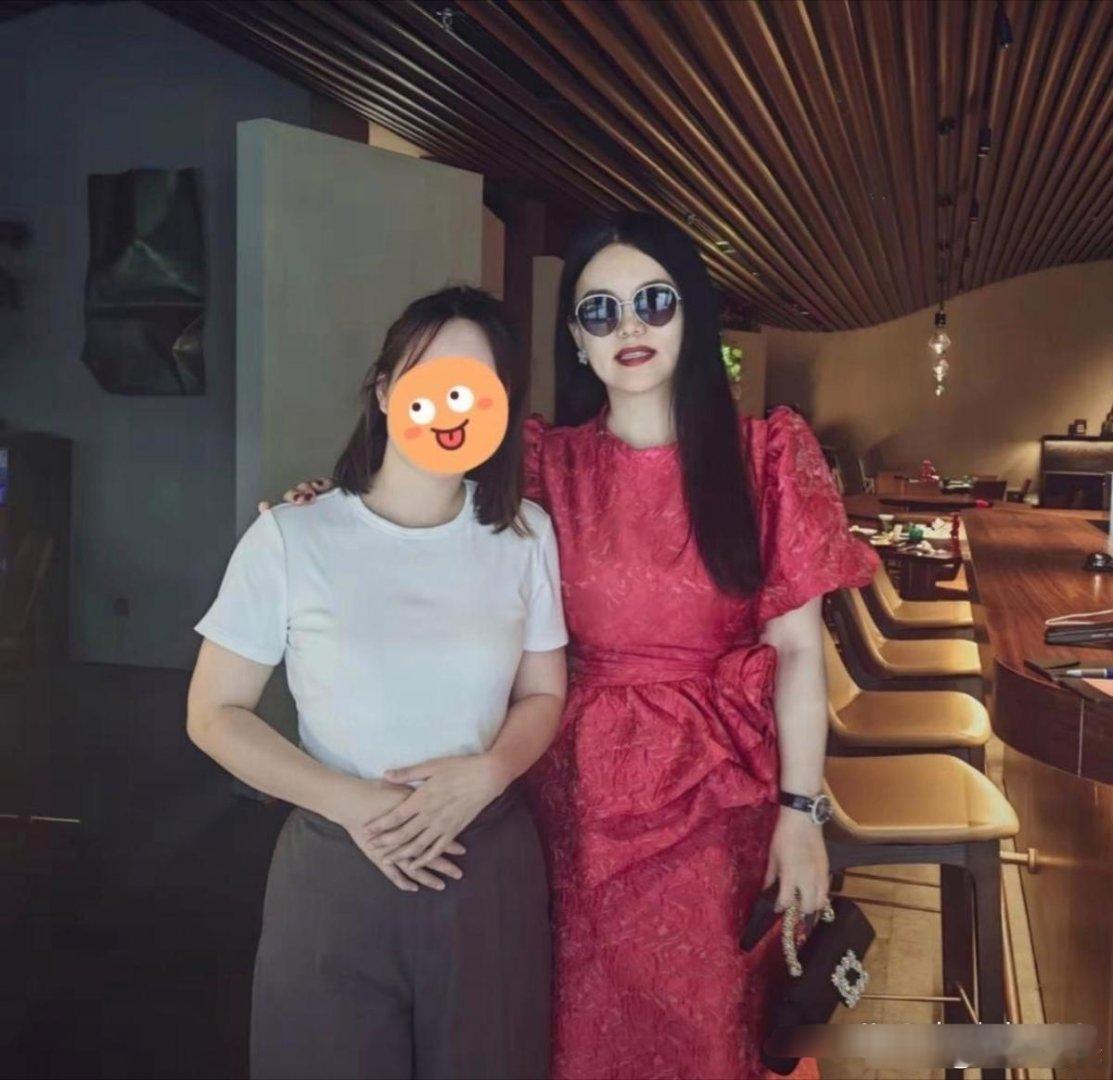李湘520现身，她真是说瘦就瘦啊