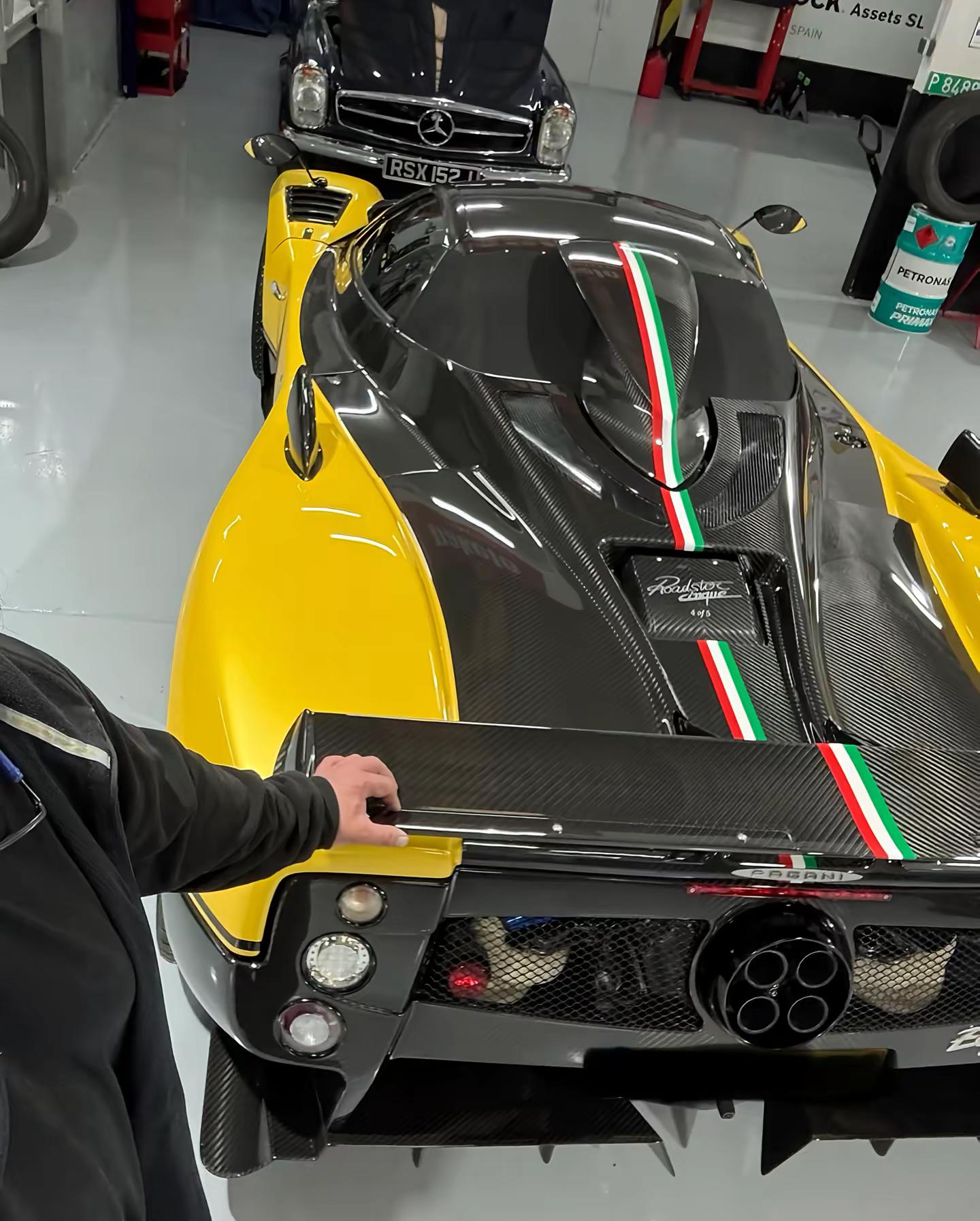 双子星😍😍😍hypercardou是好车pagani帕加尼zonda