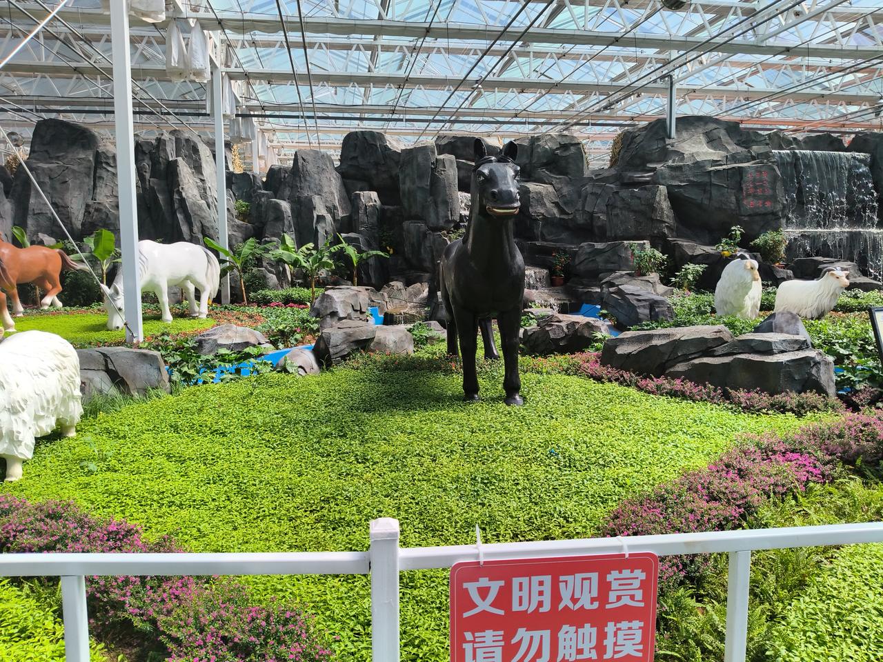 要不是中国移动、鄂尔多斯银行发了个消息，说今日是我生日，提前祝生日快乐！说实在的