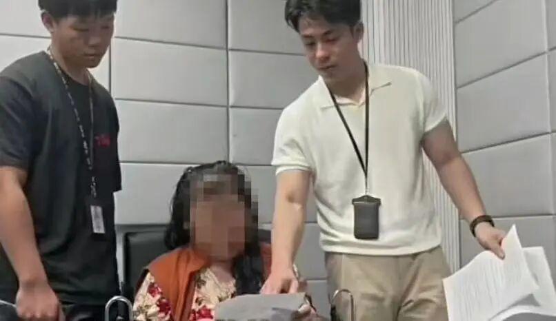 9月21日，中国新闻网报道，深圳警方破获一起长期利用封建迷信实施诈骗的案件