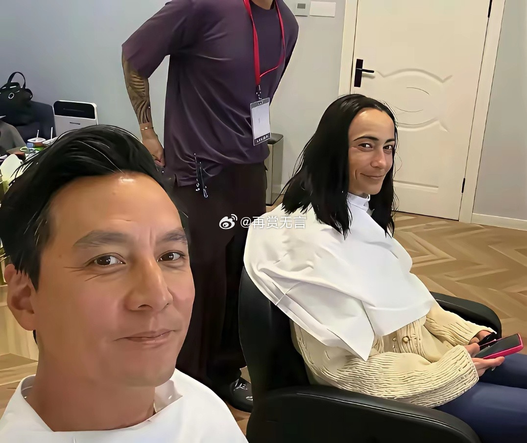 吴彦祖选老婆的眼光一般啊，要换成我，早就另择新欢了！