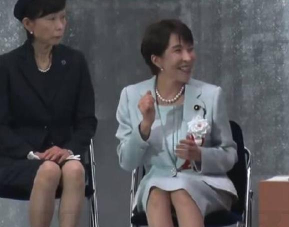 4月29号，日本搞了一场挺隆重的活动——昭和百年纪念仪式，地点选在了东京的日本武