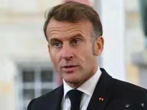 法国总统马克龙这一招耍的漂亮！德国总理默茨在积极推进用冻结的俄罗斯资产来援助