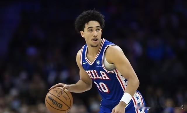 雷霆补强，4换1获76人昔日新秀大热北京时间2月5日凌晨，雷霆与76人达成了一