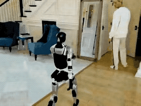 最早买机器人做家务的那群人，肠子都快悔青了！花8万块把这“祖宗级”玩意儿请