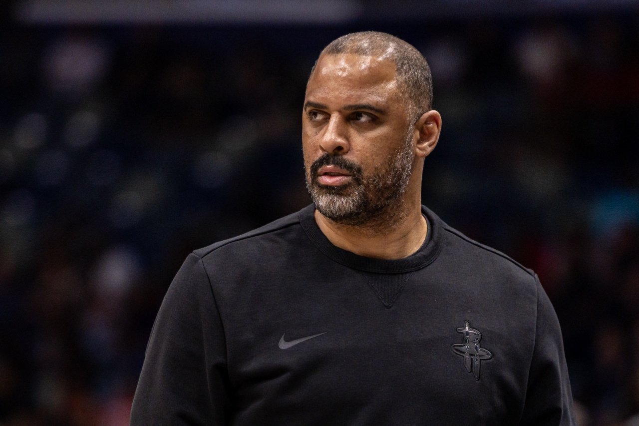 看直播的说一下，乌度卡这场有没有在防守端做到针对调整？nba季后赛火箭vs湖人