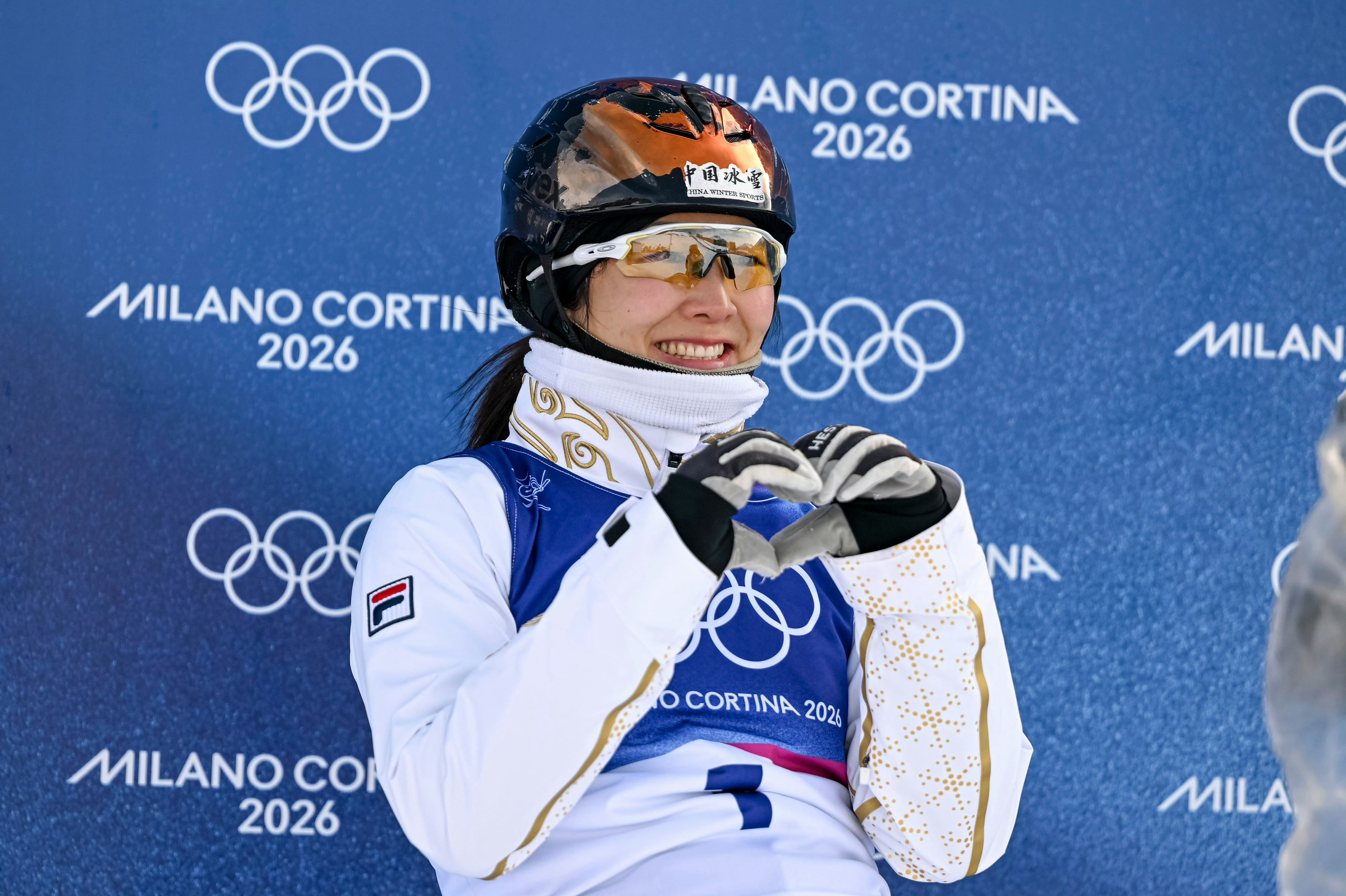 徐梦桃35岁正是闯的年纪35岁，在很多人眼中该安稳、该收敛、该退场，但徐梦桃给出