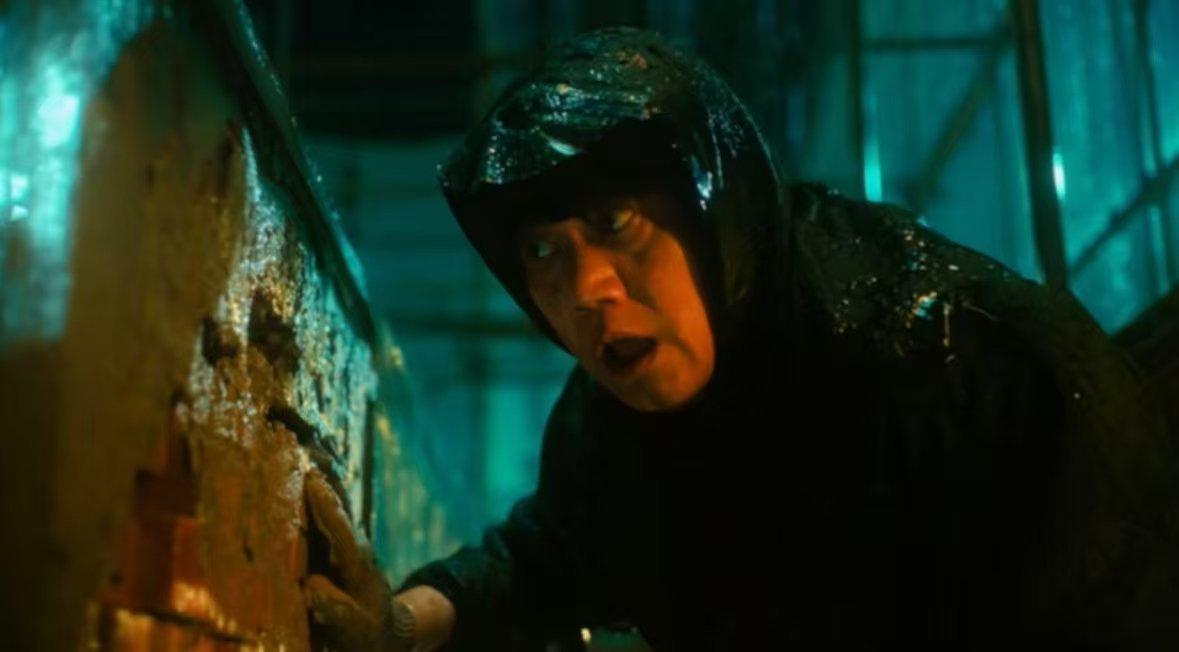 好家伙，这两天全网都被《人之初》这段反转给整破防了。养了自己二十多年的爸爸，竟然