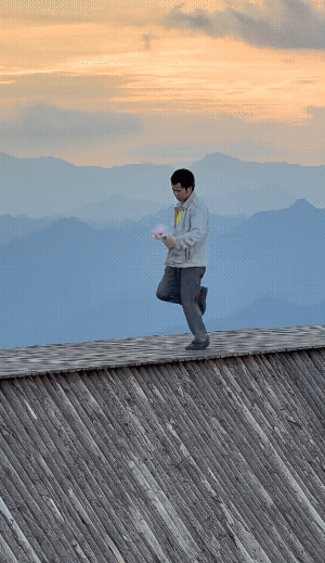 回来上班吧，太悠闲了！嫉妒使我面目全非![捂脸哭]