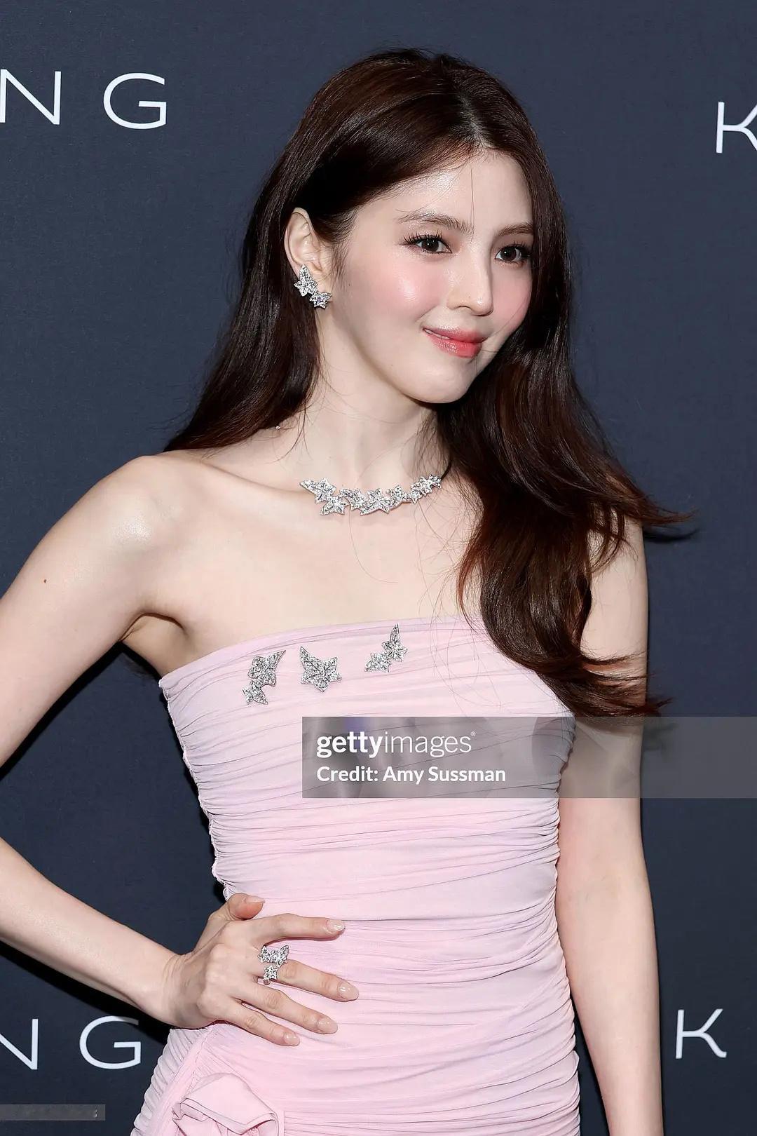 韩素希、林允儿戛纳电影节红毯，谁的状态好👌🏻