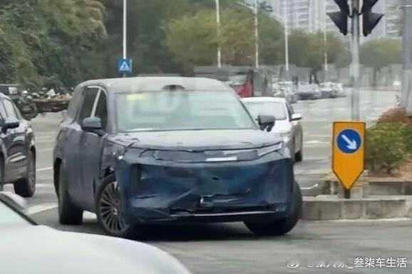 据说这是比亚迪大唐的谍照，体量感确实不小啊期待上市能给我们带来惊喜比亚迪新车