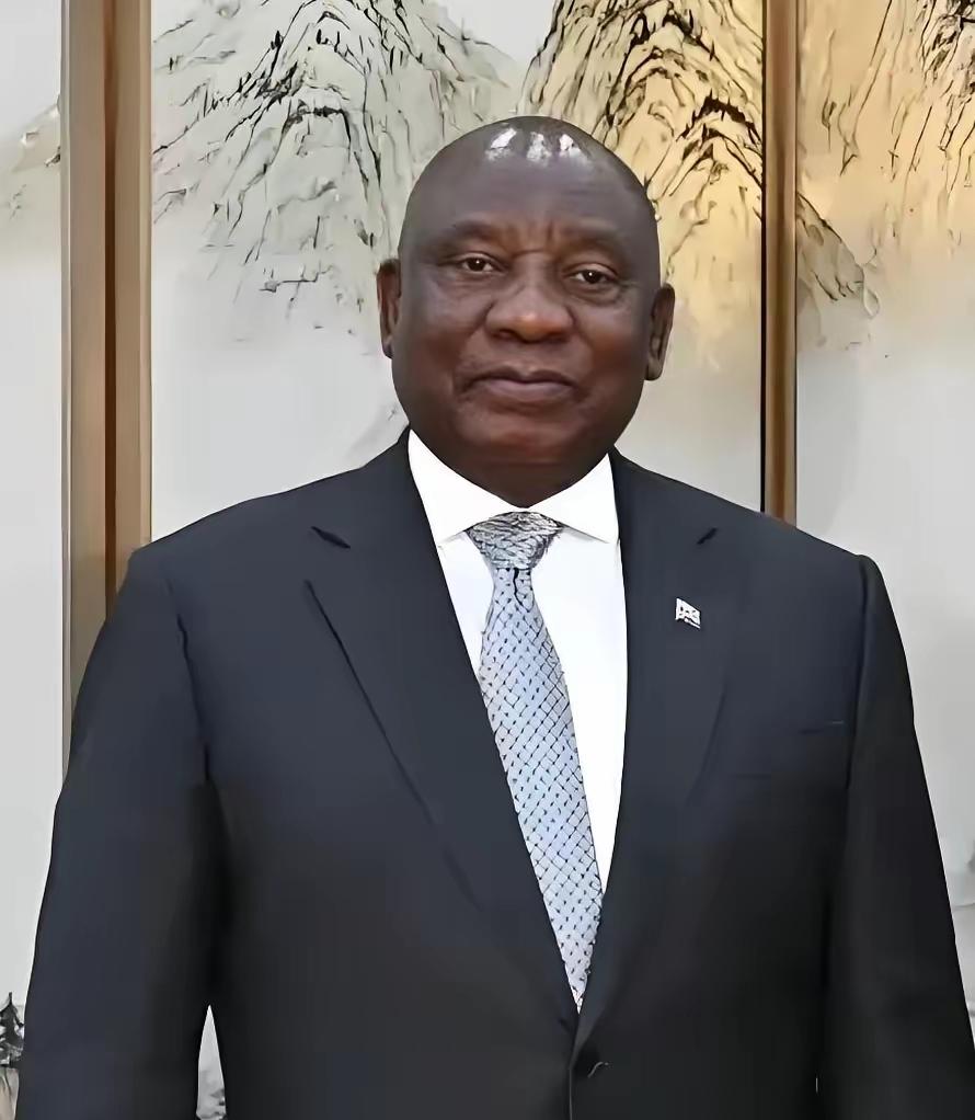 南非砸出的这一重锤，真是有够黑的！3月20日，跨海传书没带来好事，南非敲定了一个