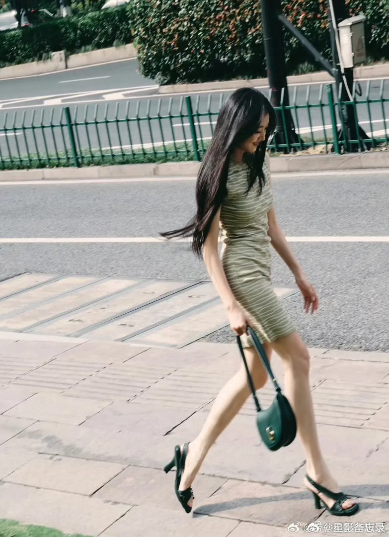 孙千这个身材真的绝