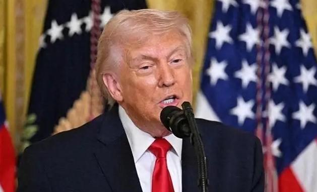 特朗普的最后下场或许已然彻底注定！别看如今这位美国总统任何在国际舞台上搅动风波，