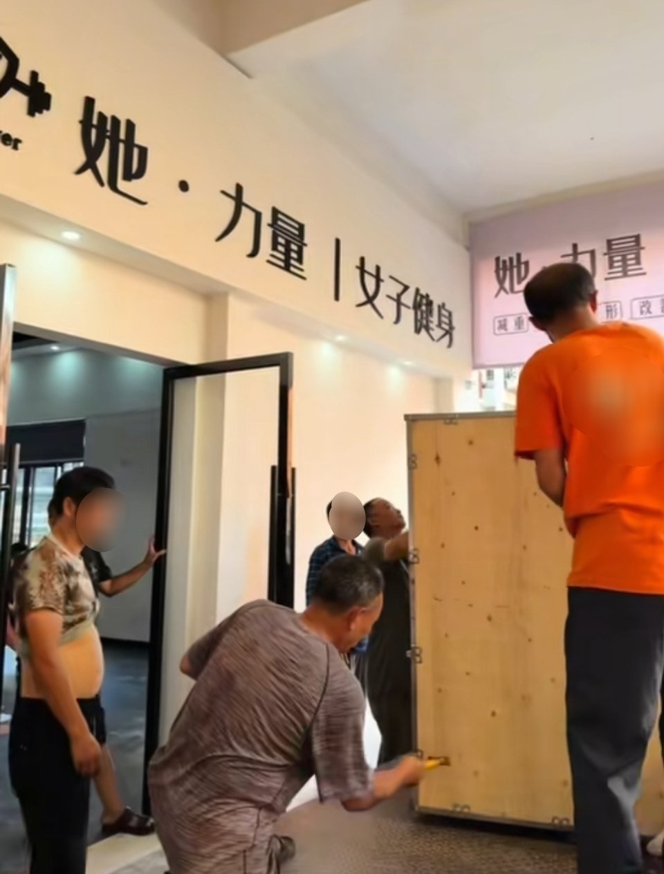 这张照片能入选普利策摄影奖。​​​