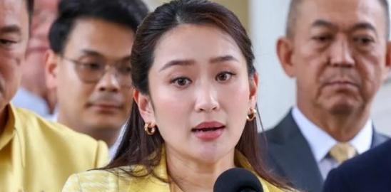 柬埔寨求锤得锤！先得罪了中国，后打泰国的脸，现在好了，中国啥也不做就看着，先让泰