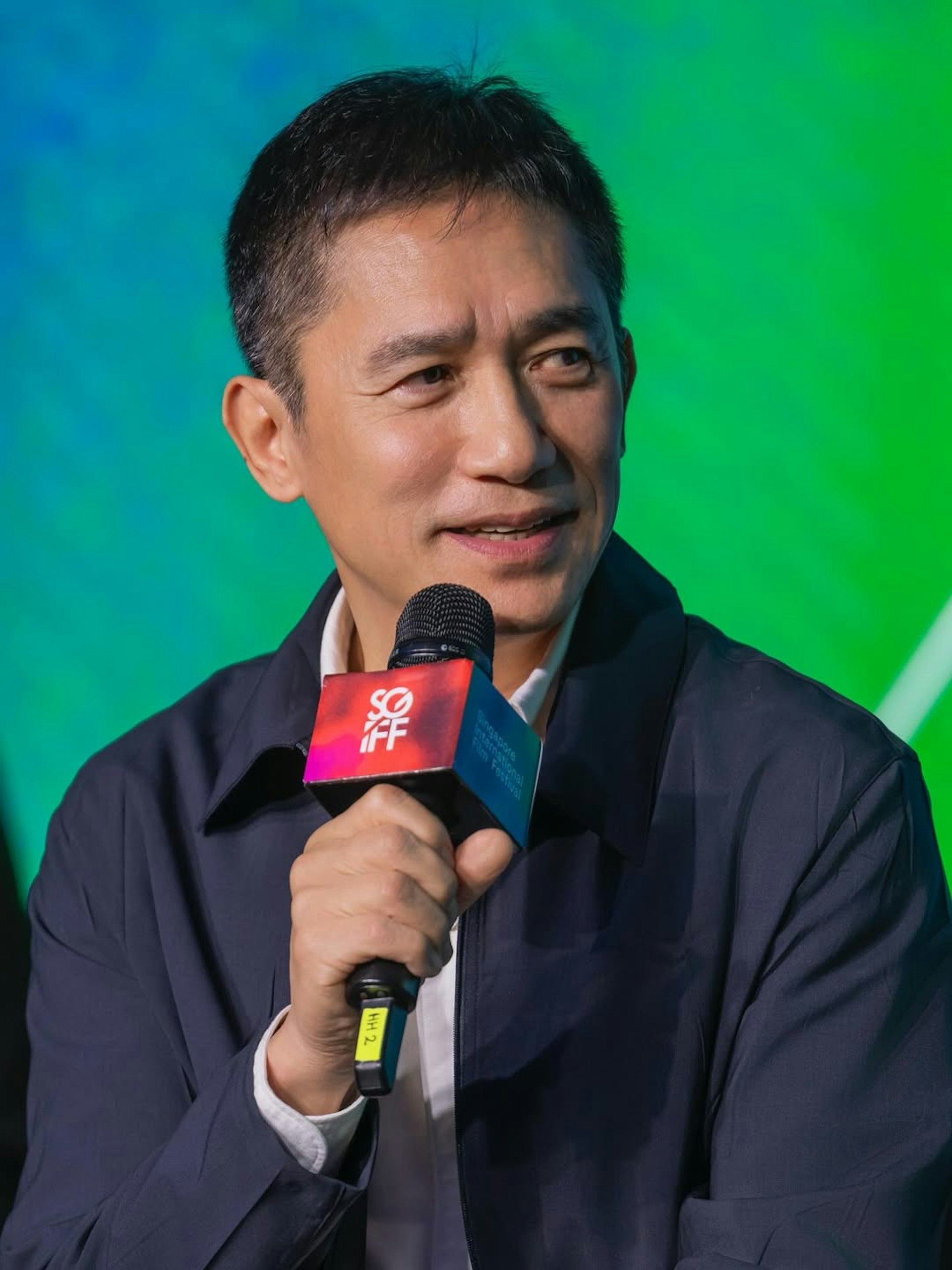 梁朝伟表示，明年将会非常忙碌，除了集中精力拍摄电影与电视剧外，还要花时间钻研剧本