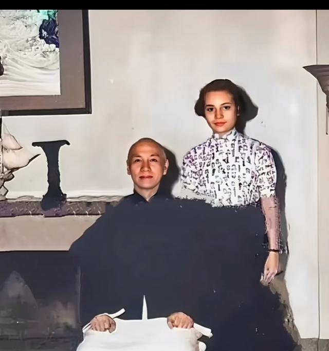 1952年老照片曝光！蒋介石和独孙女同框，一眼看出血缘七十多年前士林官邸拍