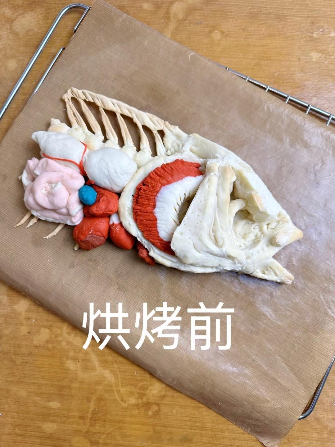 “鱼头”面包，这你敢信？！