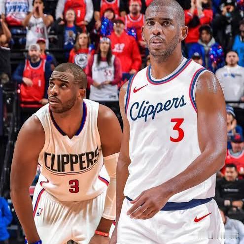 让保罗打首发吧,太妖了!快船对阵国王,保罗替补上场,短短9分钟送出9个助攻!一