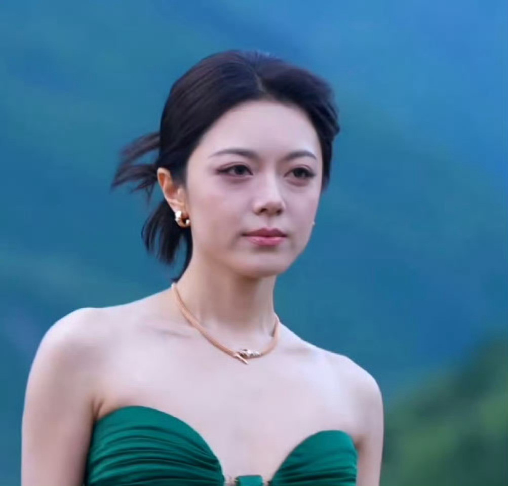 赵今麦这什么意思。