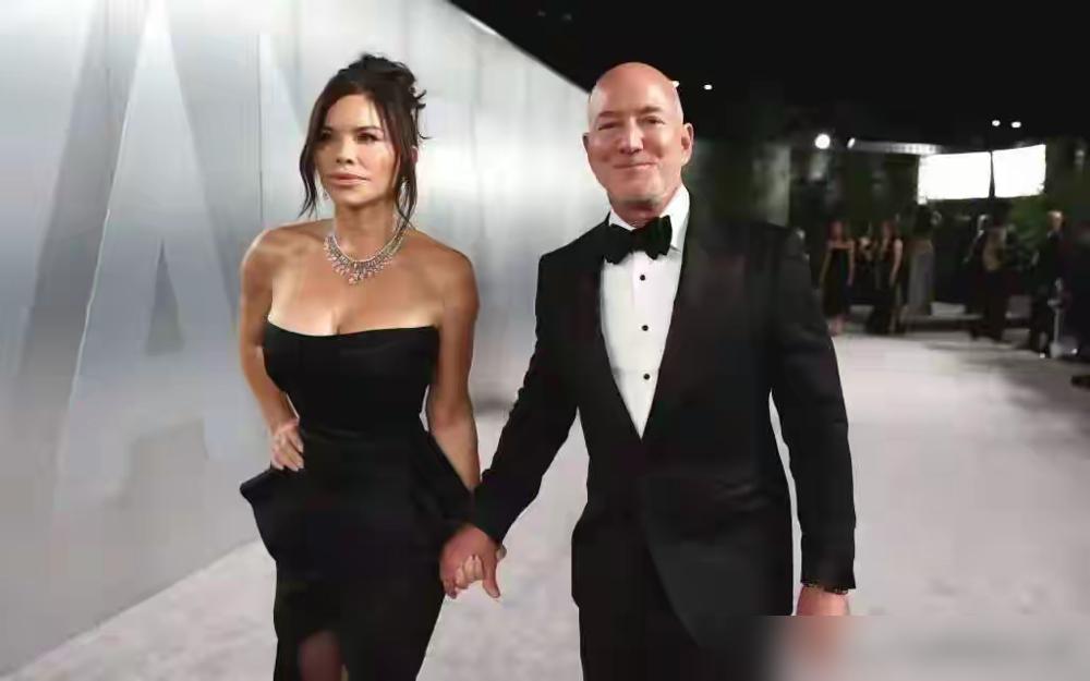 世界首富贝佐斯二婚了，但这回他送给劳伦的不是浪漫，而是一份堪称“全球最顶级算计”