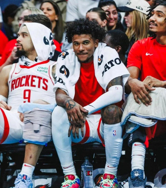 就在这一刻，确定杰伦格林肯定要被交易走！从2021年选秀开始就不看好杰伦格林，