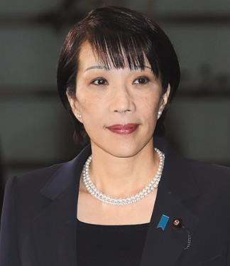 耍小聪明是没用的！日本换人不换魂，白搭功夫。日本最近对中国搞起了两手策略，一