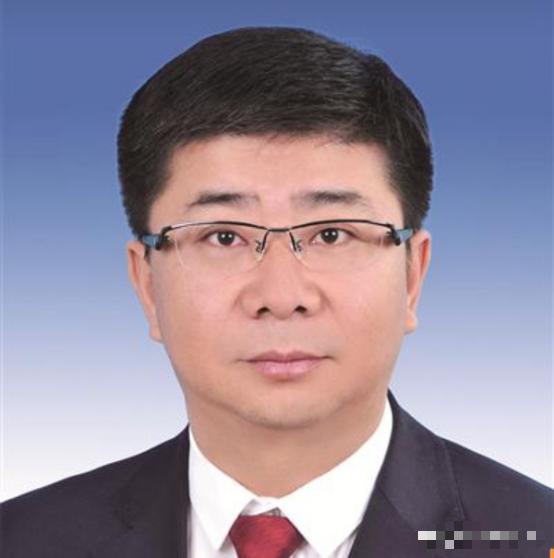 受到了重用！新疆维吾尔自治区作出了一个关键人事调整！1月28日，根据国内媒体报道