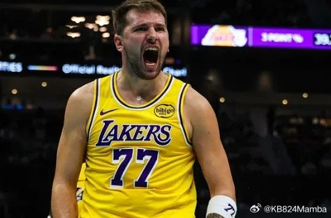 【麦迪：佩林卡在湖人干得出色，围绕东契奇配备了不错的拼图】近日，前NBA名宿