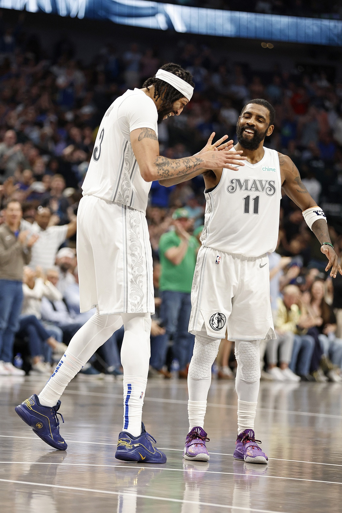 雷霆队、火箭队、掘金队、湖人队等球队都被看作新赛季的西部强队，不过独行侠队似乎一